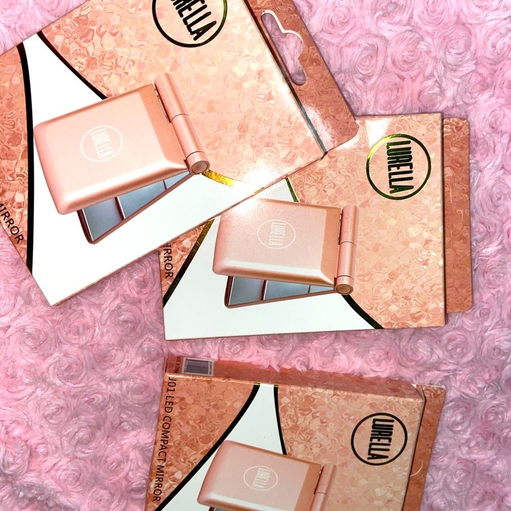 Lurella Compact Lighted Mirrors